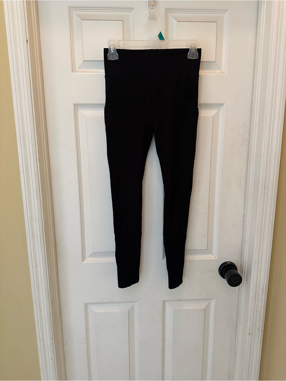 Black High-Waist Performance Leggings
